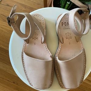 Pons Sandles - Classic Style with Strap